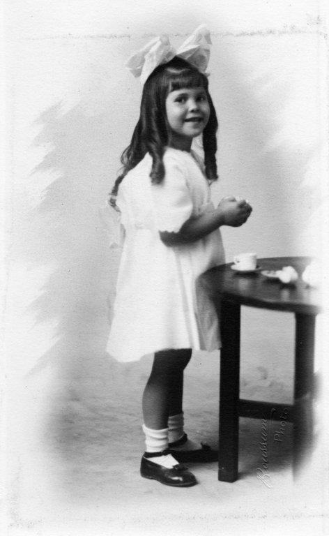 Ray Kaiser as a young girl in Sacramento, California, c. 1916.